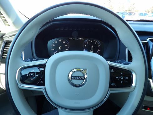 Used 2021 Volvo XC90 T6 Inscription image 17