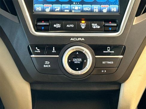 Used 2020 Acura MDX SH-AWD image 17