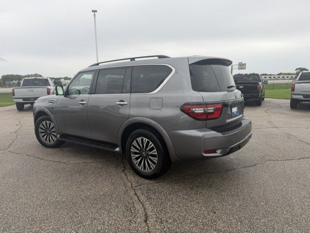 Used 2022 Nissan Armada SL w/ Midnight Edition Package AWD/4WD image 7