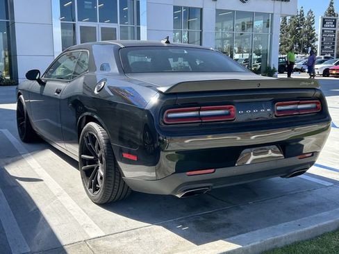Used 2021 Dodge Challenger R/T Scat Pack w/ T/A Package RWD image 4