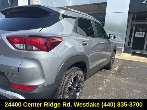 Used 2023 Chevrolet TrailBlazer LT w/ Convenience Package AWD/4WD image 9