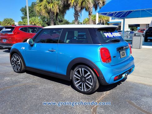 Used 2019 MINI Cooper S w/ Signature Upholstery Package image 3