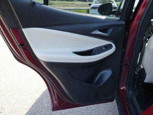 Used 2023 Buick Encore GX Essence w/ Experience Buick Package image 18