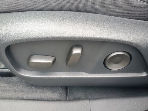 New 2026 Chevrolet Equinox LT image 6