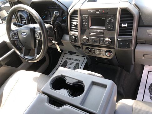 Used 2019 Ford F250 XL w/ Power Equipment Group AWD/4WD image 23