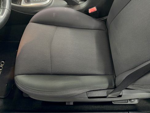 Used 2013 Chrysler 200 Touring FWD image 16