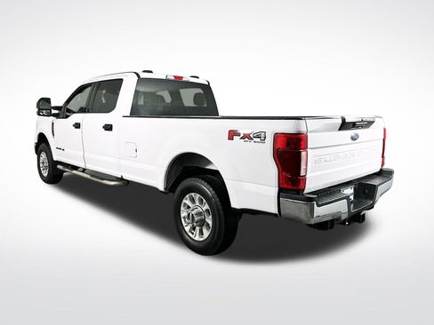 Used 2022 Ford F350 XLT image 6