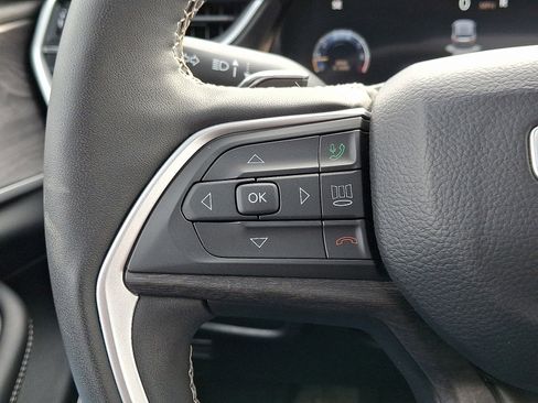 New 2025 Jeep Grand Cherokee L Limited w/ Black Appearance Package image 25