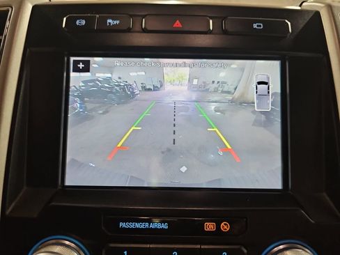 Used 2019 Ford F250 King Ranch w/ Snow Plow/Camper Package AWD/4WD image 29
