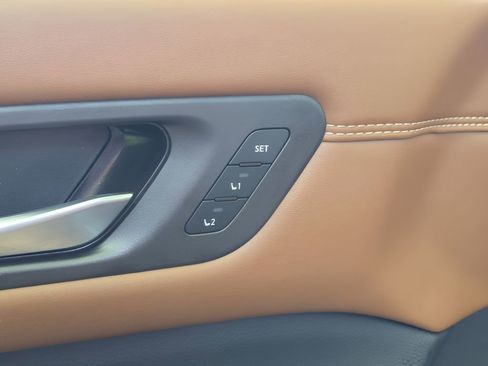 New 2026 Nissan Pathfinder Platinum AWD/4WD image 19