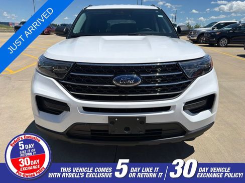 Used 2021 Ford Explorer XLT AWD/4WD image 8