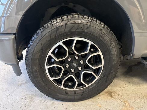 Certified 2021 Ford F150 XLT w/ Equipment Group 302A High image 33