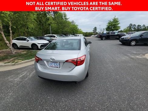 Used 2017 Toyota Corolla LE FWD image 12