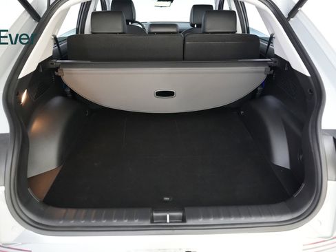 Used 2024 Hyundai Ioniq 5 Limited image 8