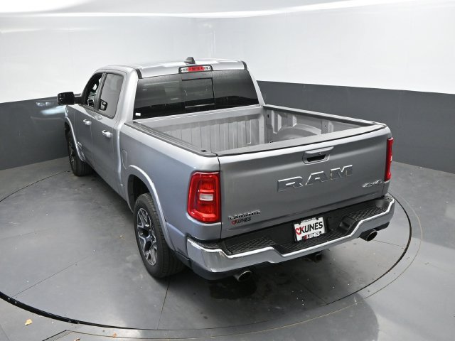 Used 2026 RAM 1500 Laramie AWD/4WD image 43