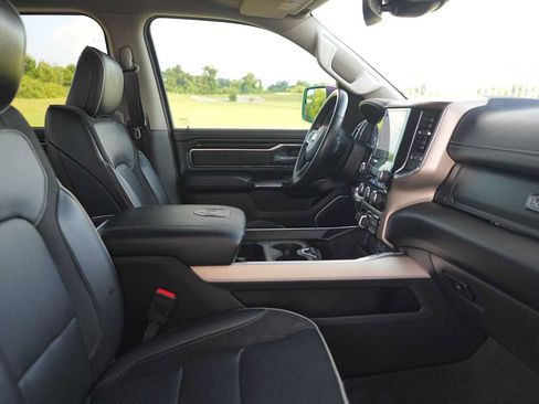 Used 2022 RAM 1500 Laramie RWD image 15