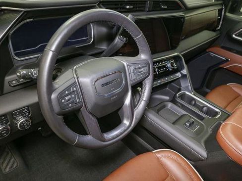 Used 2024 GMC Sierra 2500 Denali Ultimate image 29