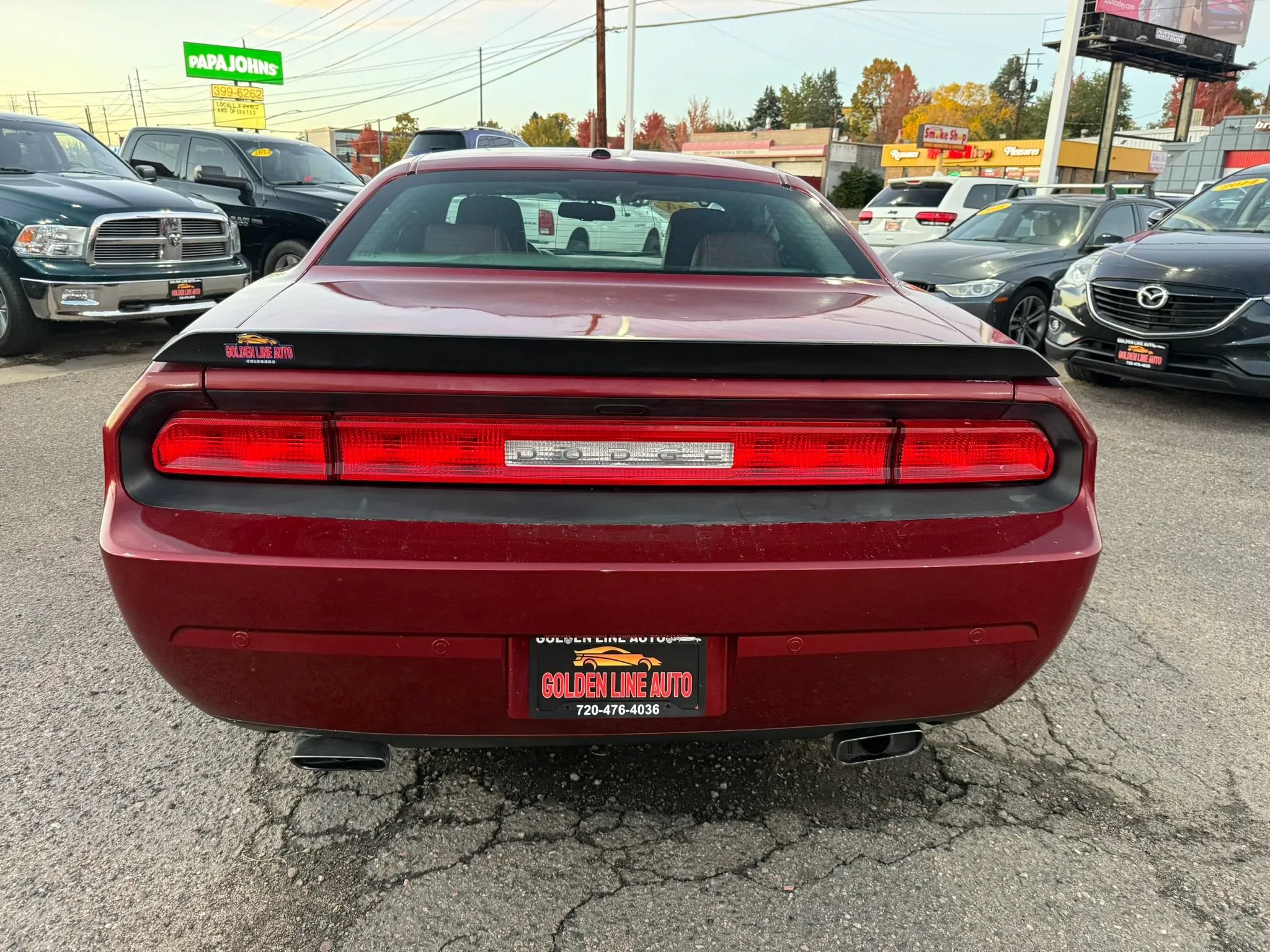 Used 2014 Dodge Challenger R/T RWD image 3