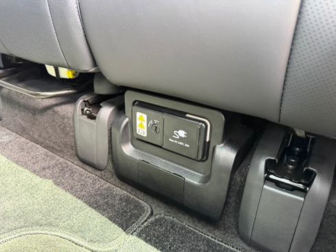 Used 2024 Hyundai Ioniq 5 Limited RWD image 44