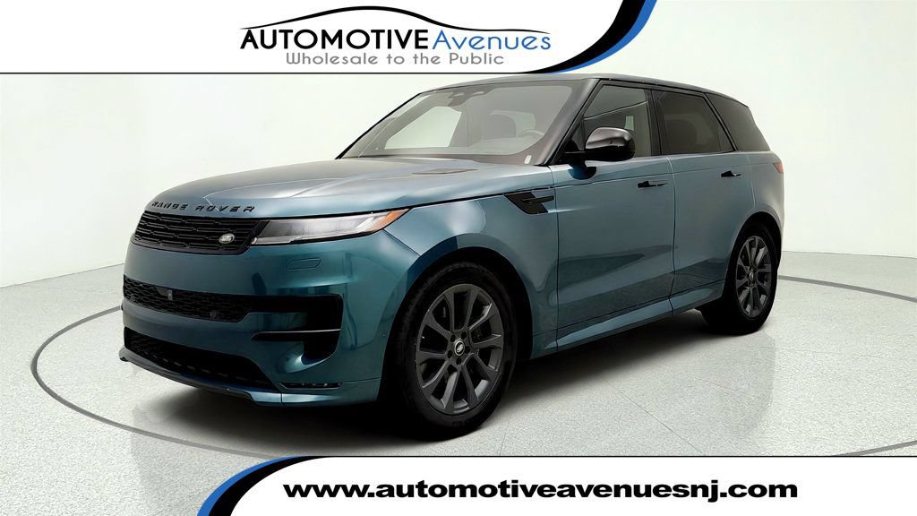 Used 2024 Land Rover Range Rover Sport Dynamic SE AWD/4WD image 1