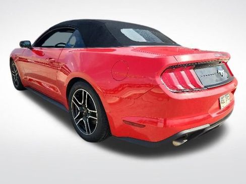 Used 2019 Ford Mustang Convertible RWD image 7