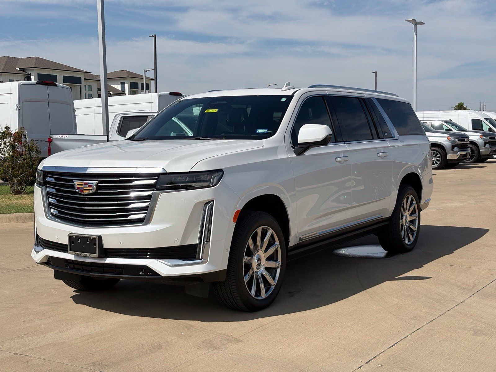 Used 2021 Cadillac Escalade ESV Premium Luxury Platinum AWD/4WD image 3
