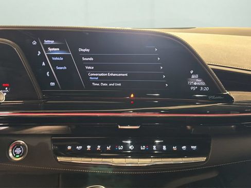 Used 2023 Cadillac Escalade Sport AWD/4WD image 11