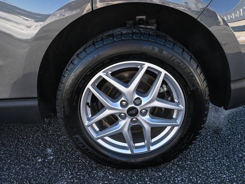 Used 2024 Ford Edge SEL w/ Convenience Package image 13