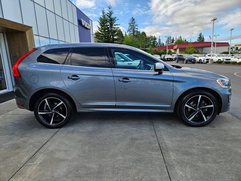 Used 2016 Volvo XC60 T6 R-Design Platinum w/ Climate Package AWD/4WD image 4