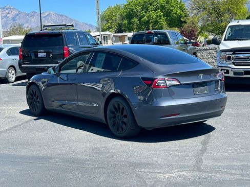 Used 2022 Tesla Model 3 Long Range AWD/4WD image 7