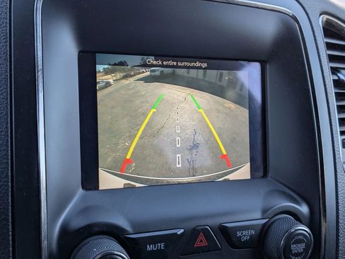 Used 2019 Dodge Durango GT image 23