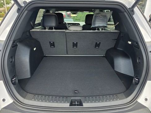 New 2026 GMC Terrain Elevation w/ Elevation Premium Package FWD image 16