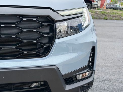 Certified 2023 Honda Passport Elite image 2