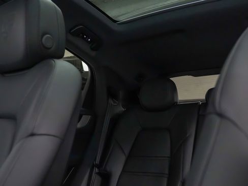 New 2026 Porsche Cayenne S image 35