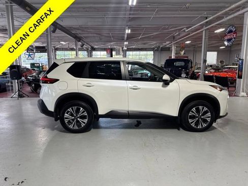 Used 2023 Nissan Rogue SV AWD/4WD image 6