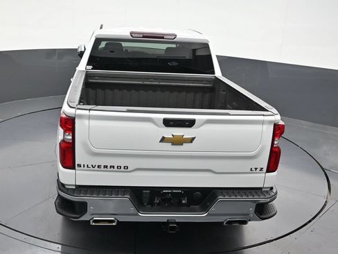Used 2023 Chevrolet Silverado 1500 LTZ w/ Z71 Off-Road Package AWD/4WD image 19
