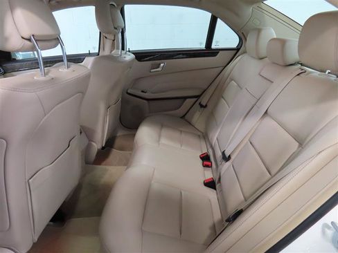 Used 2015 Mercedes-Benz E 350 Sedan w/ Premium 1 Package image 33