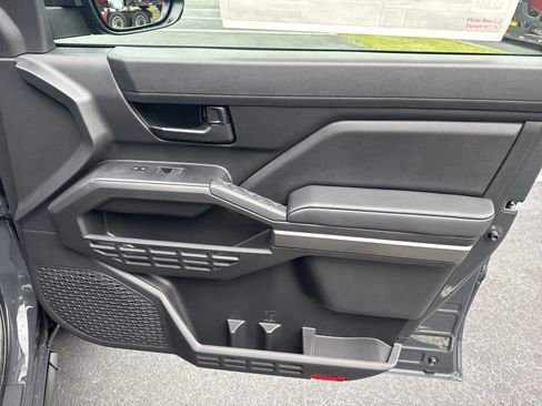 New 2025 Toyota Tacoma SR5 AWD/4WD image 34