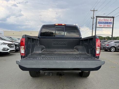 Used 2017 Nissan Frontier Desert Runner RWD image 11