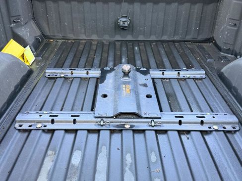 Used 2022 Chevrolet Silverado 1500 RST w/ LPO, Dark Essentials Package image 32