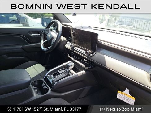 Used 2024 Chevrolet Colorado LT w/ LT Convenience Package image 14