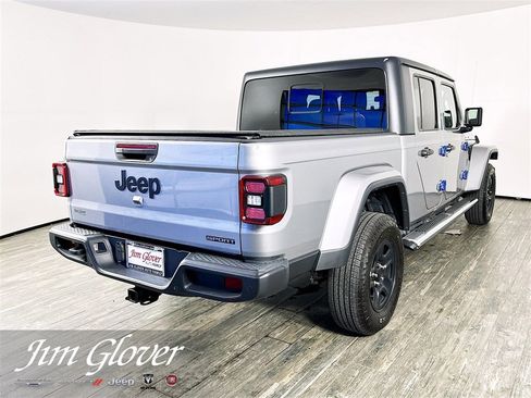 Used 2020 Jeep Gladiator Sport w/ Quick Order Package 24S image 6