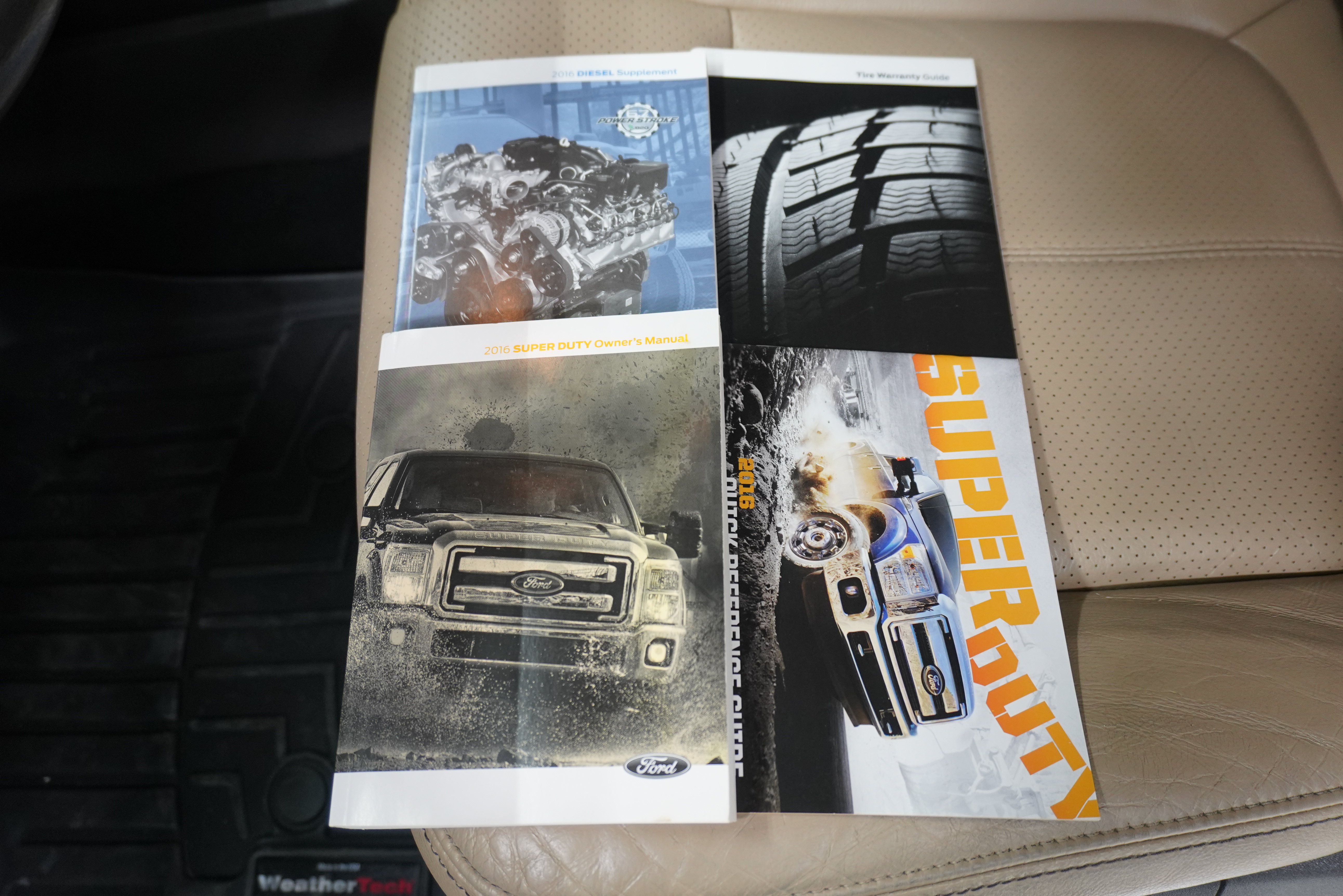 Used 2016 Ford F350 Lariat w/ Lariat Interior Package AWD/4WD image 25