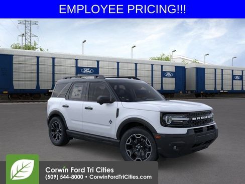 New 2026 Ford Bronco Sport Outer Banks AWD/4WD image 1