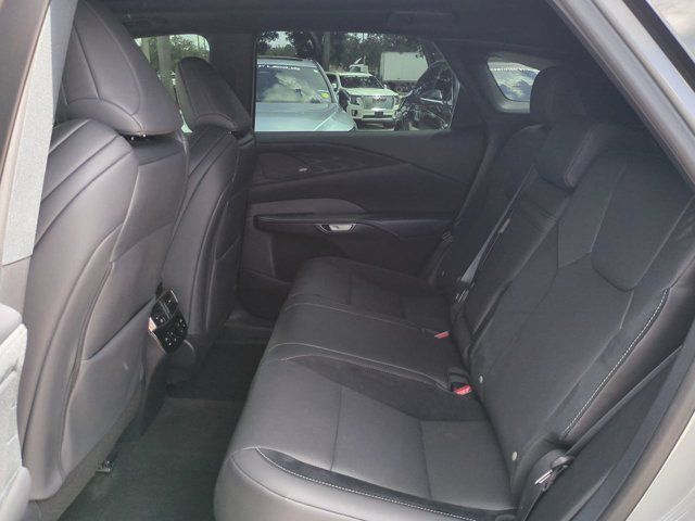 Certified 2025 Lexus RX 500h F Sport AWD/4WD image 13