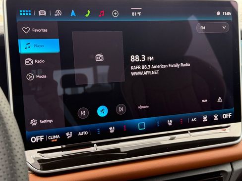 New 2026 Volkswagen Tiguan SEL R-Line AWD/4WD image 25