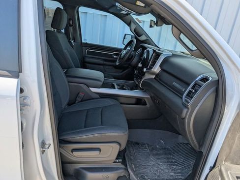 Used 2025 RAM 1500 Big Horn AWD/4WD image 18