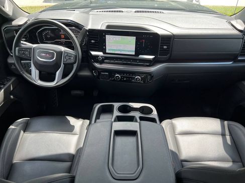 Used 2025 GMC Sierra 1500 SLT AWD/4WD image 22