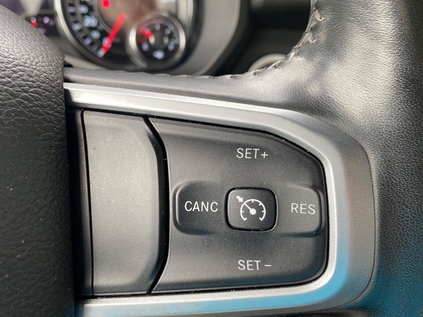 Used 2021 RAM 1500 Big Horn AWD/4WD image 44