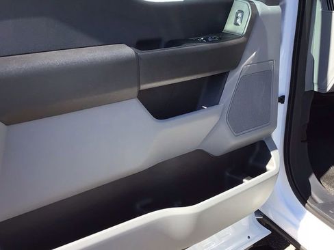 New 2026 Ford F550 4x4 Regular Cab Super Duty image 11